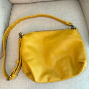 Yellow Joy Susan crossbody bag